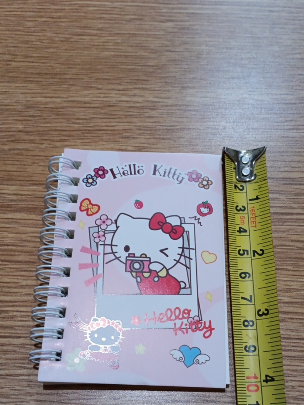 Hello Kitty Keychain Mini Notebook Bundle - Picture 7 of 7